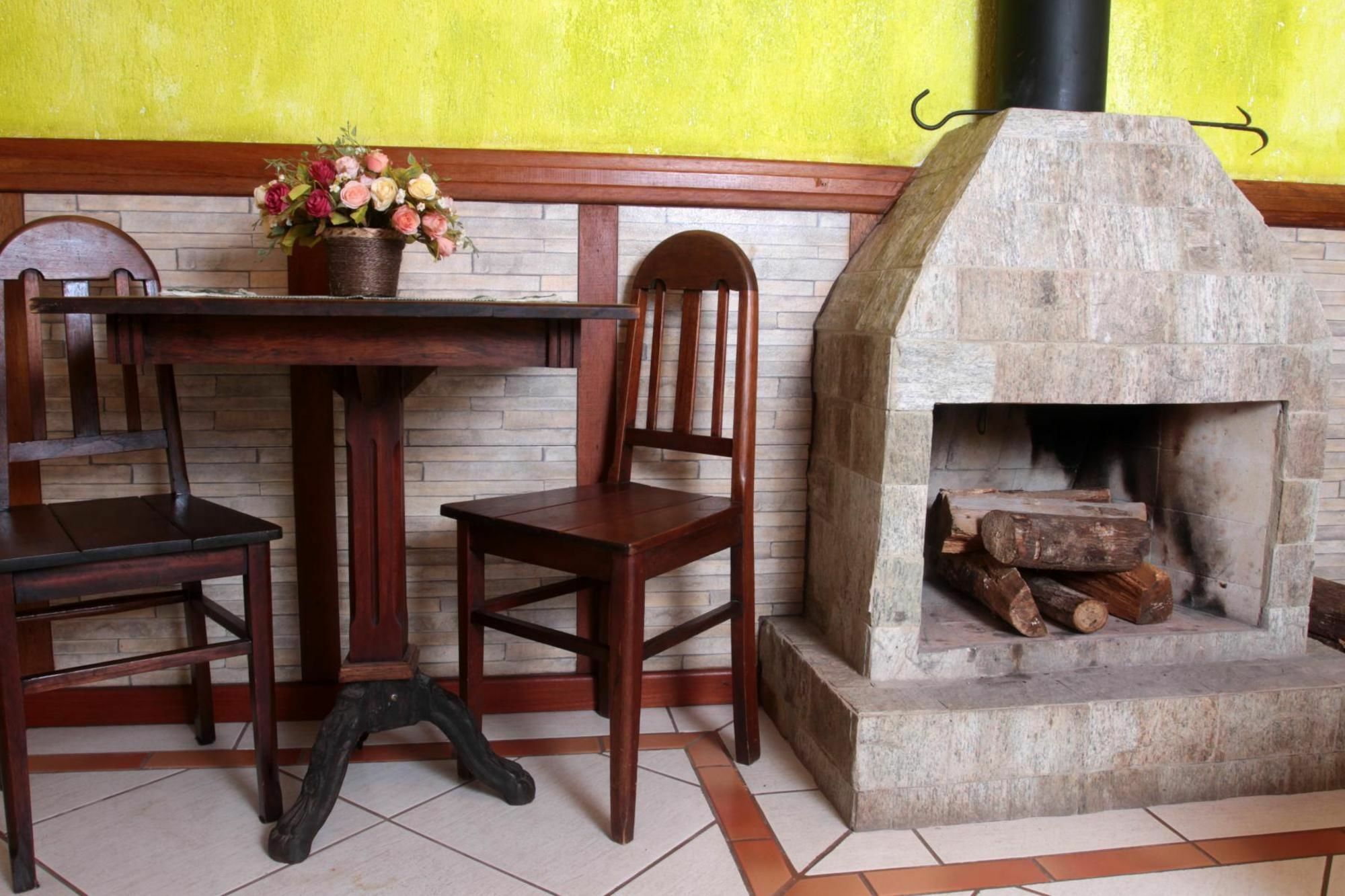 Wood House Inn Itaipava
